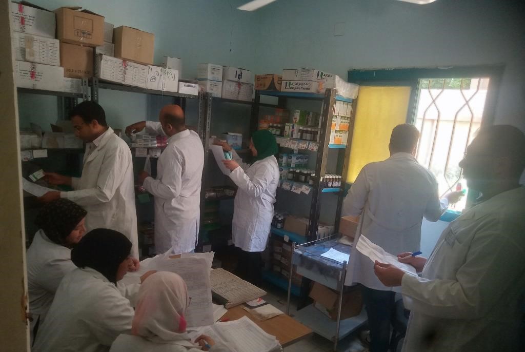 تقديم 4188 خدمة طبية لمواطني قرية العواونة باهناسيا في يومين 